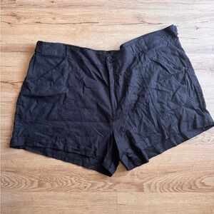 Women’s Sanctuary black linen blend shorts